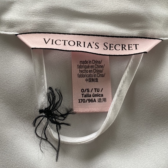 VS Bride Robe - Picture 4 of 4